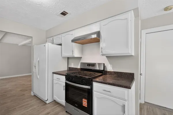 $1,700 | 9510 Landry Boulevard, Spring, TX 77379