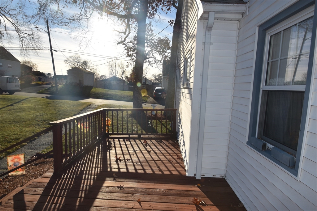 30 Ridgeway Avenue Billerica, MA 01821 - Photo 15 of 16 Gallery Image 15