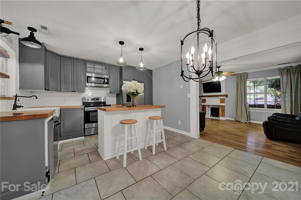 15924 Lawyers Road Matthews, NC 28104 - Photo 11 of 39 Gallery Image 11