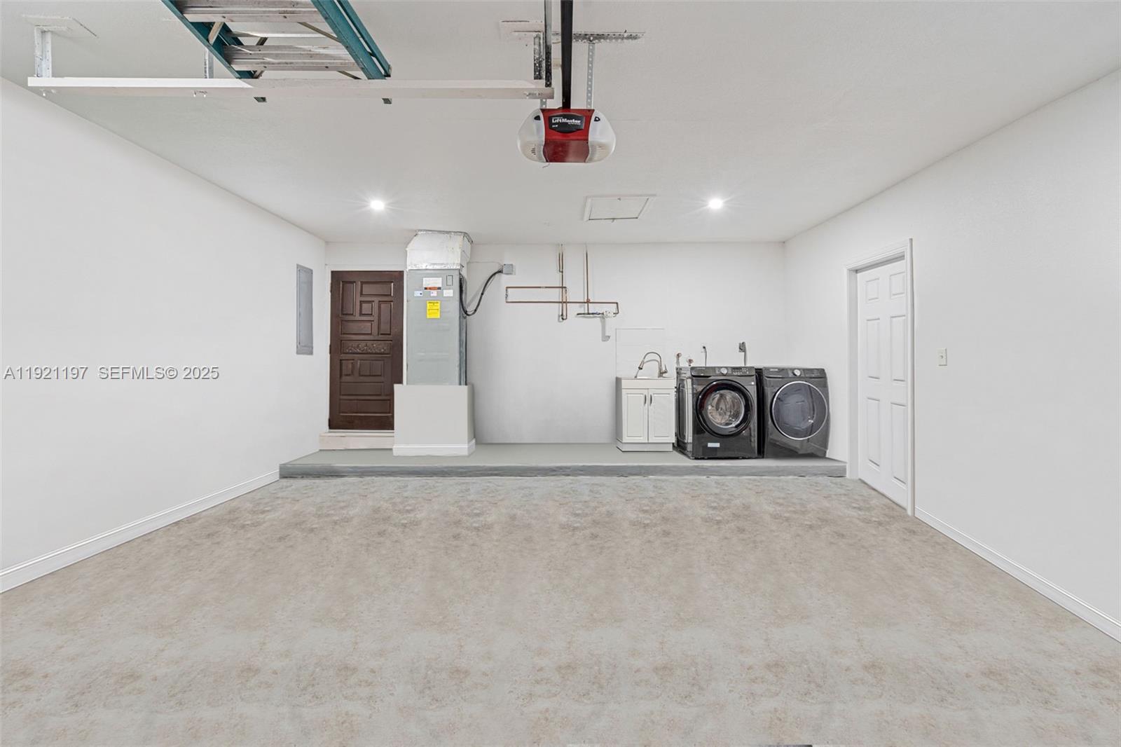 7004 Southwest 139th Place Miami, FL 33183 - Photo 41 of 54