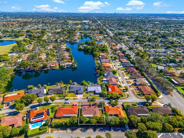 $845,000 | 7004 Southwest 139th Place, Miami, FL 33183