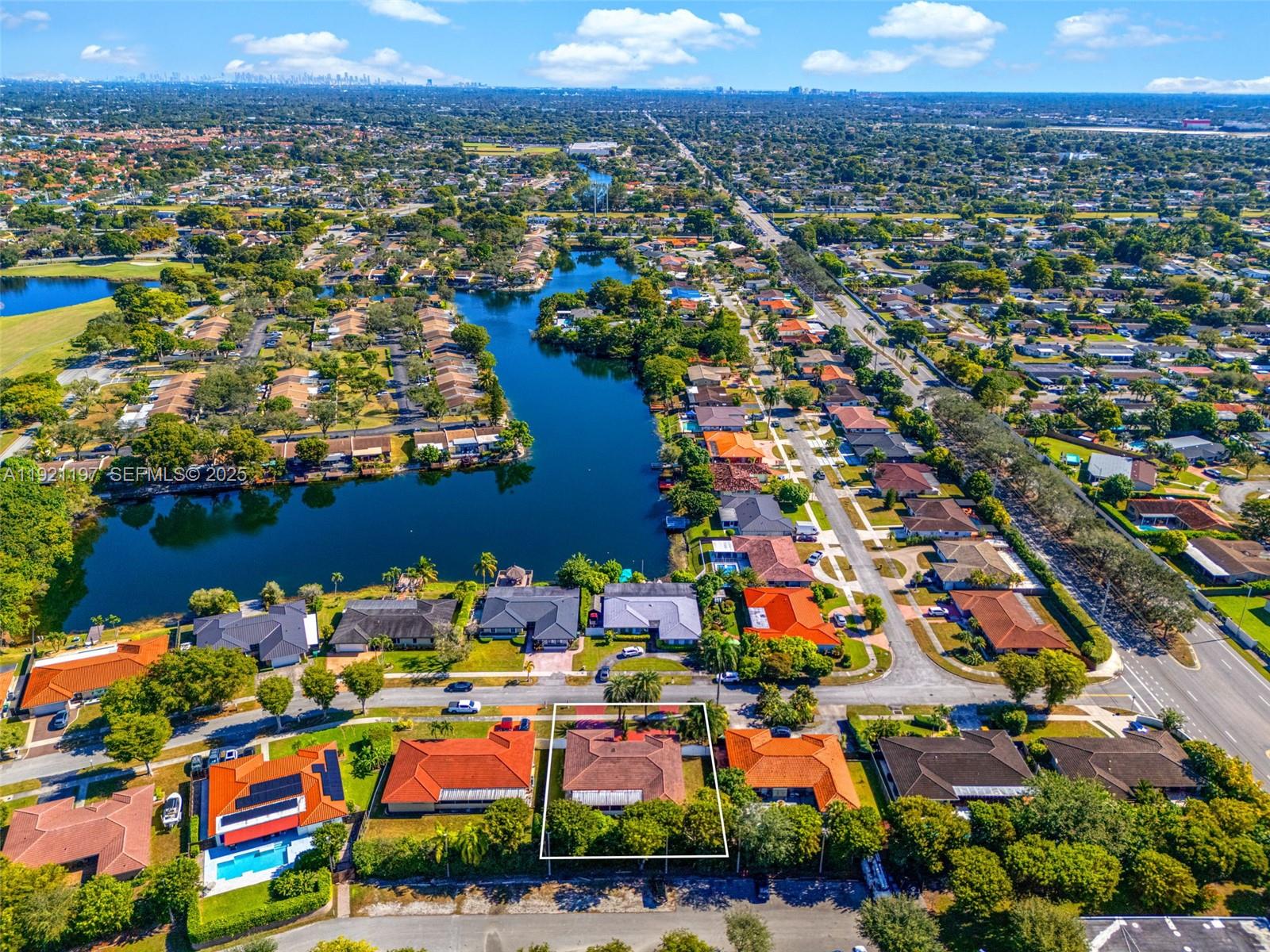 7004 Southwest 139th Place Miami, FL 33183 - Photo 51 of 54 an aerial view of multiple house