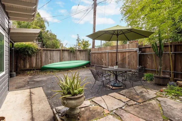 $550,000 | 14792 Northern Avenue, Guerneville, CA 95446