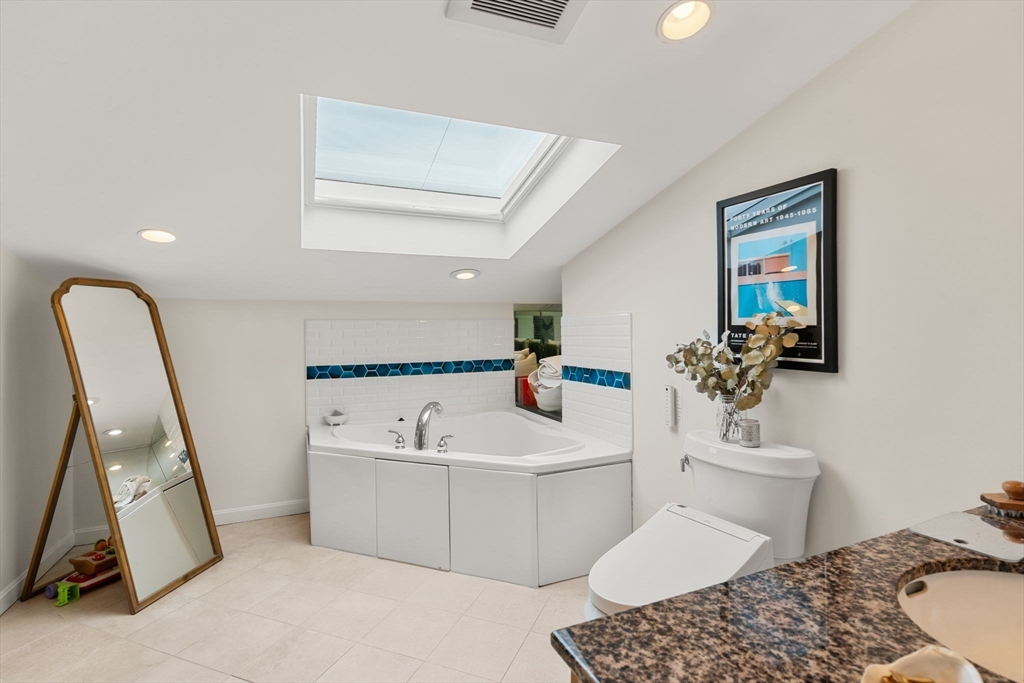 7 Quincy Street, Unit 7 Watertown, MA 02472 - Photo 17 of 17