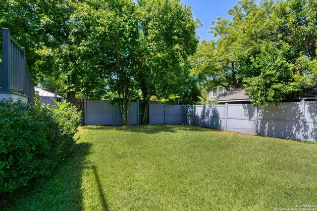 $4,500 | 119 Marcia Place, Alamo Heights, TX 78209
