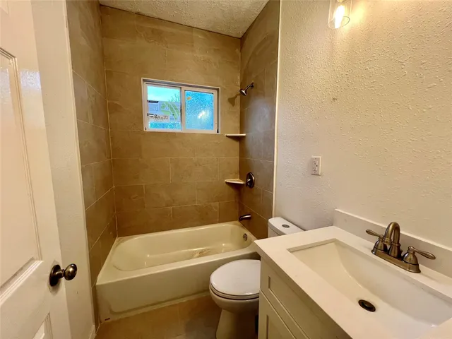 $1,900 | 282 11th Street, Somerville, TX 77879