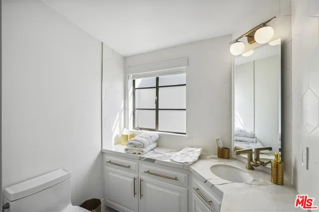 a view of a livingroom with cabinet