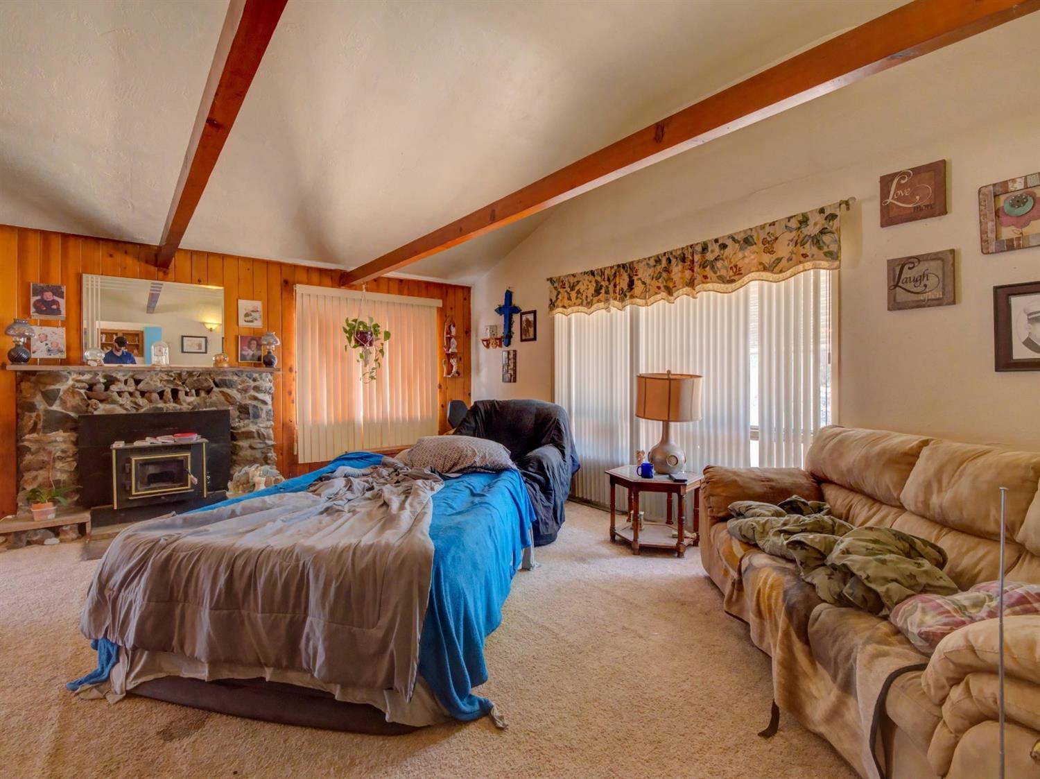 11612 Dennis Road White City, OR 97503 - Photo 6 of 16 Additional Photo