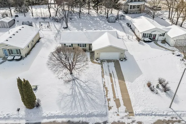 $325,000 | 131 Emily Lane, Darien, WI 53114