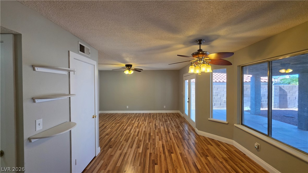 112 Menta Court Henderson, NV 89074 - Photo 6 of 24