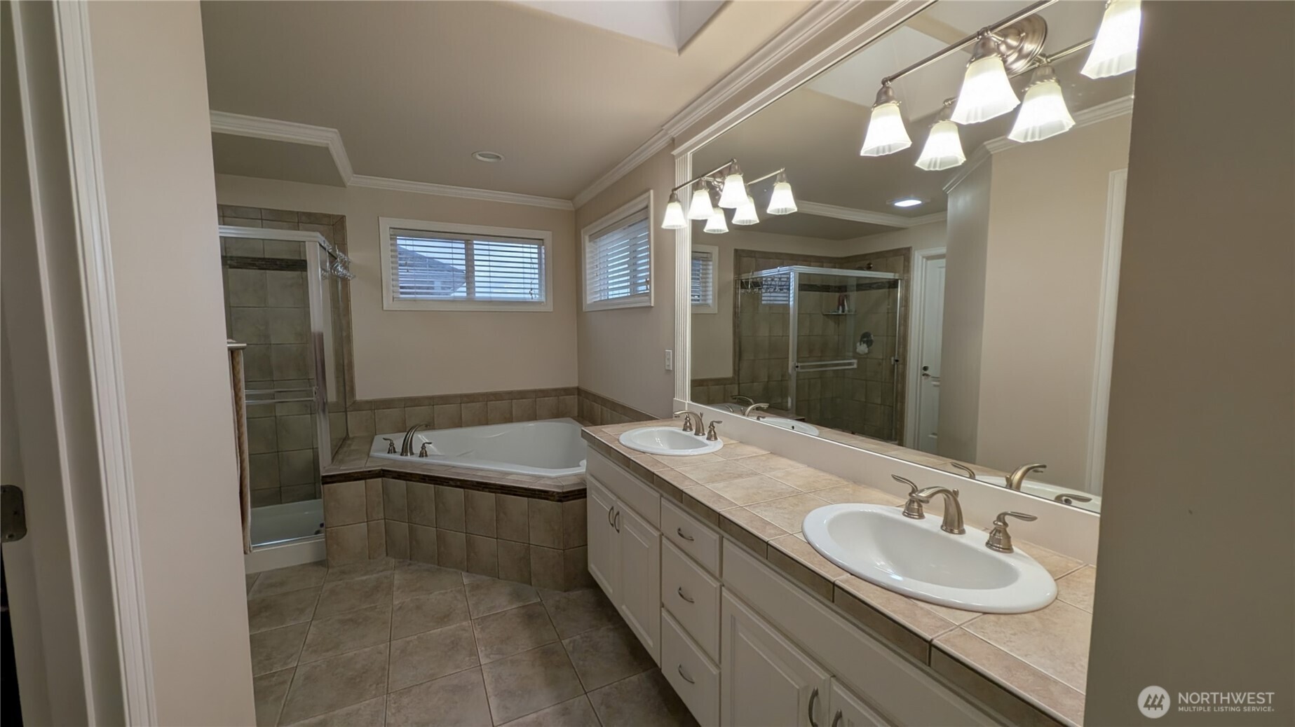 4415 220th Street Southeast Bothell, WA 98021 - Photo 14 of 23