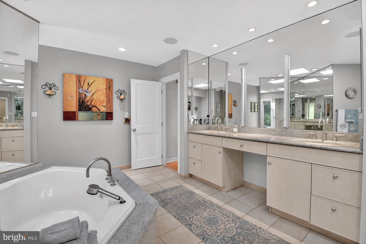 10801 Balantre Lane Potomac, MD 20854 - Photo 40 of 71