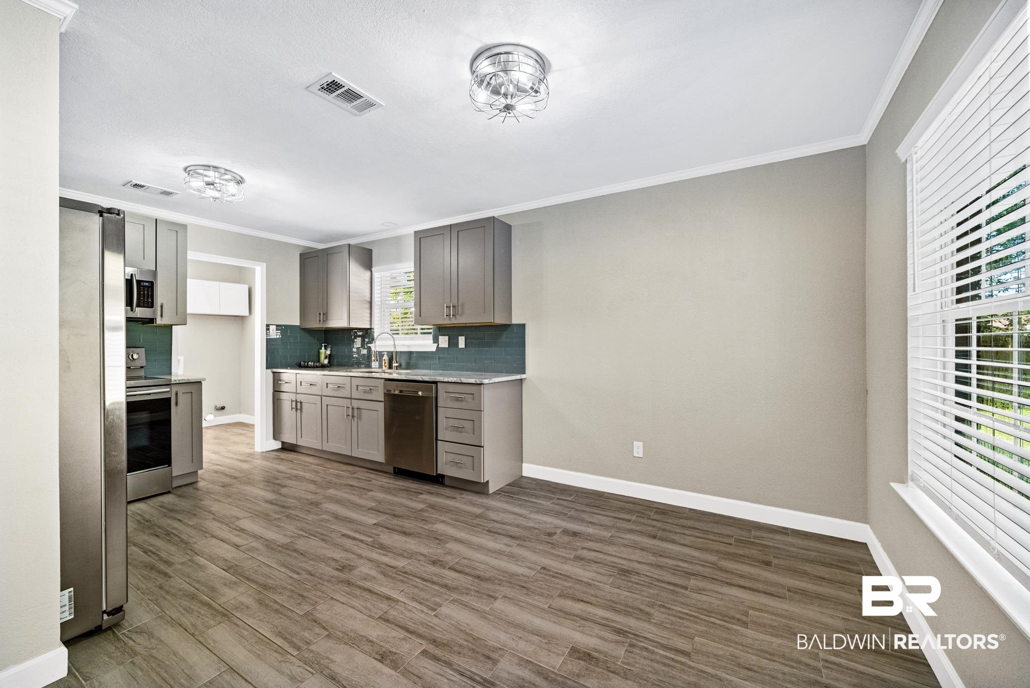 2756 Meadowview Drive Mobile, AL 36695 - Photo 3 of 26