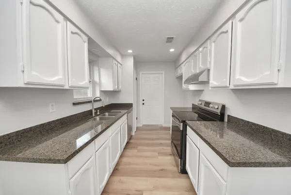 $254,500 | 5918 Crooked Post Road, Spring, TX 77373