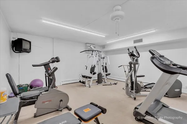 $175,000 | 201 South Maple Avenue, Unit 111, Oak Park, IL 60302