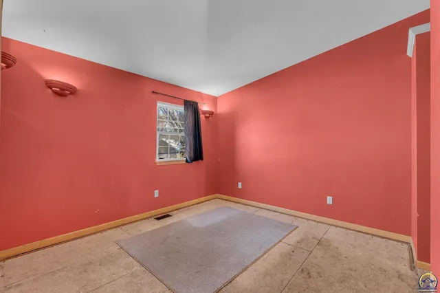 $145,000 | 5813 Southeast Cross Street, Topeka, KS 66619