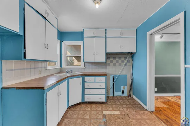 $145,000 | 5813 Southeast Cross Street, Topeka, KS 66619