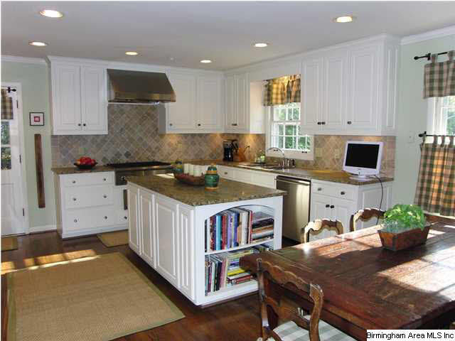 101 Pine Ridge Circle Birmingham, AL 35213 - Photo 15 of 32