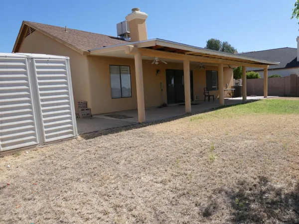 $1,895 | 8553 West Sierra Vista Drive, Glendale, AZ 85305