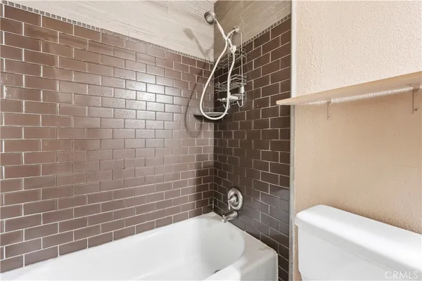 $574,999 | 28919 Sam Canyon, Canyon Country, CA 91387