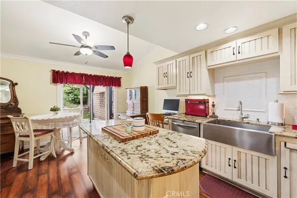 $574,999 | 28919 Sam Canyon, Canyon Country, CA 91387