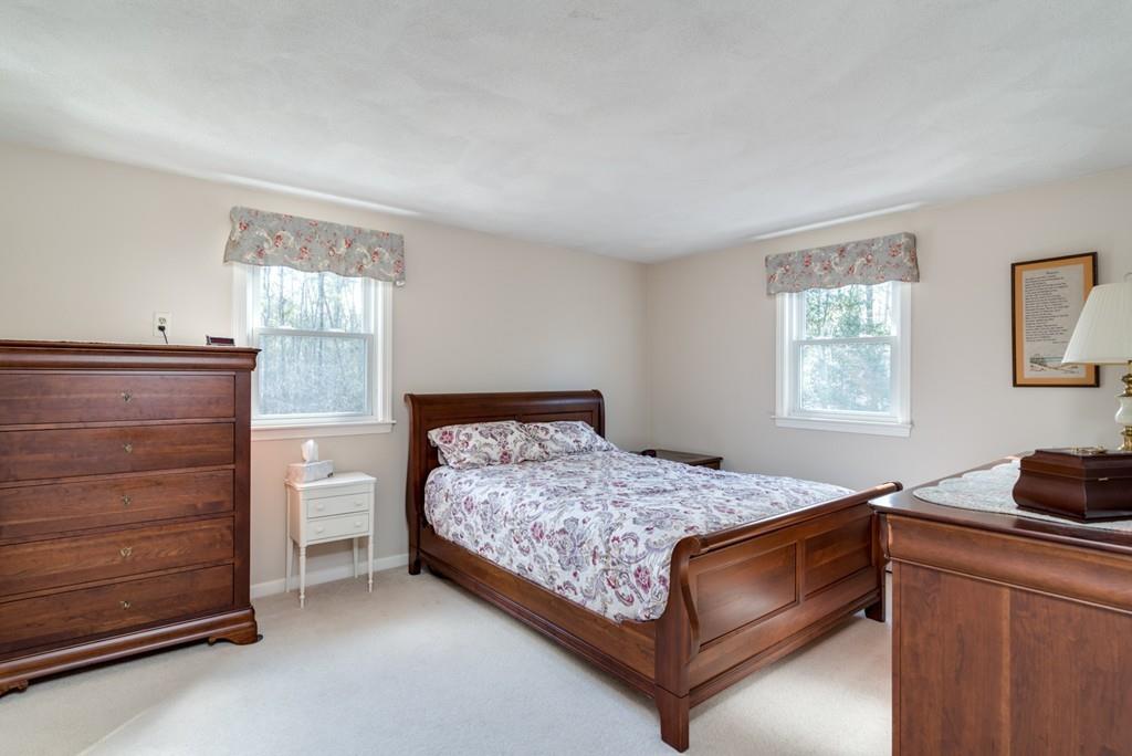 24 Chestnut Circle Hanover, MA 02339 - Photo 14 of 28