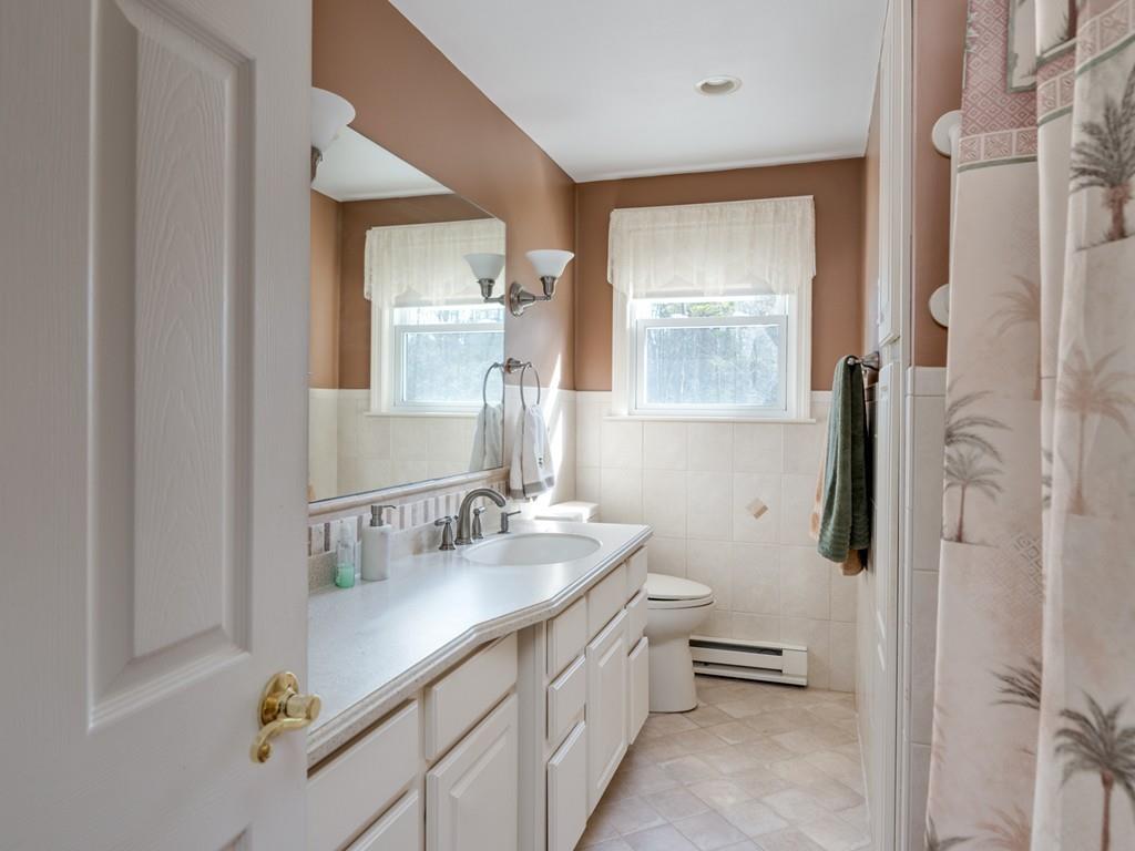 24 Chestnut Circle Hanover, MA 02339 - Photo 18 of 28