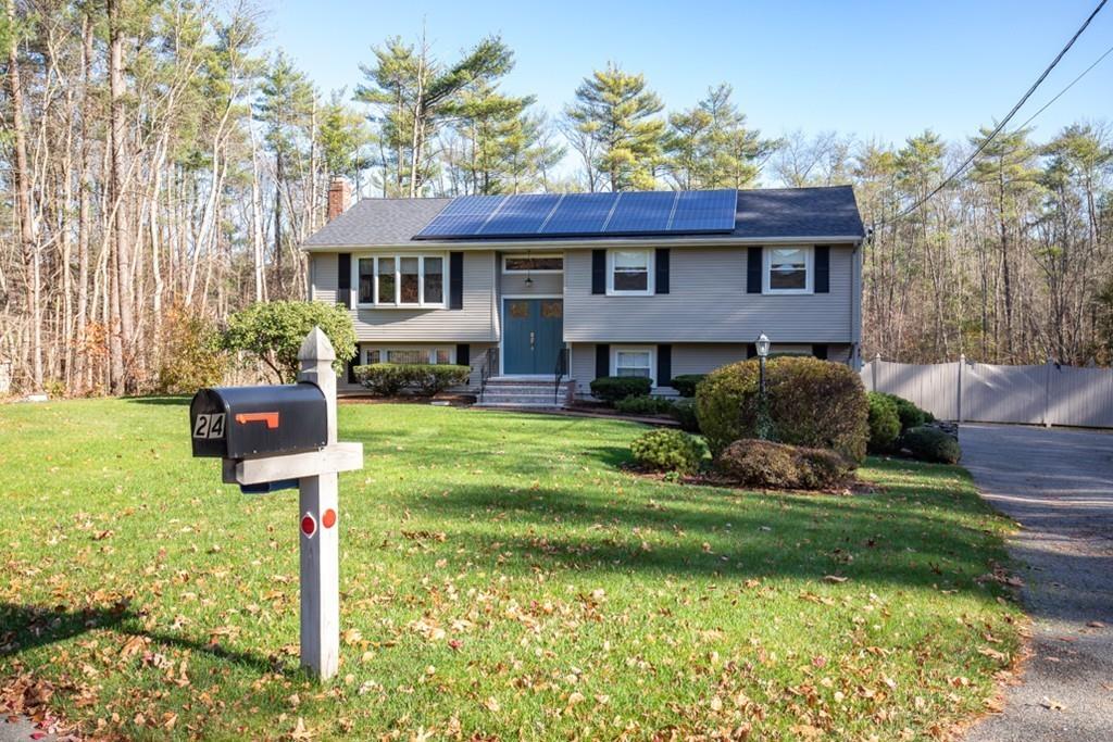 24 Chestnut Circle Hanover, MA 02339 - Photo 3 of 28