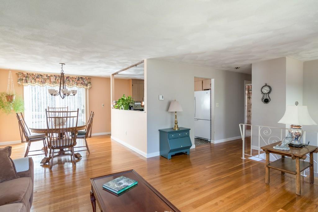 24 Chestnut Circle Hanover, MA 02339 - Photo 10 of 28