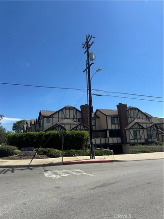 $2,800 | 1814 South Eighth Avenue, Unit P, Monrovia, CA 91016