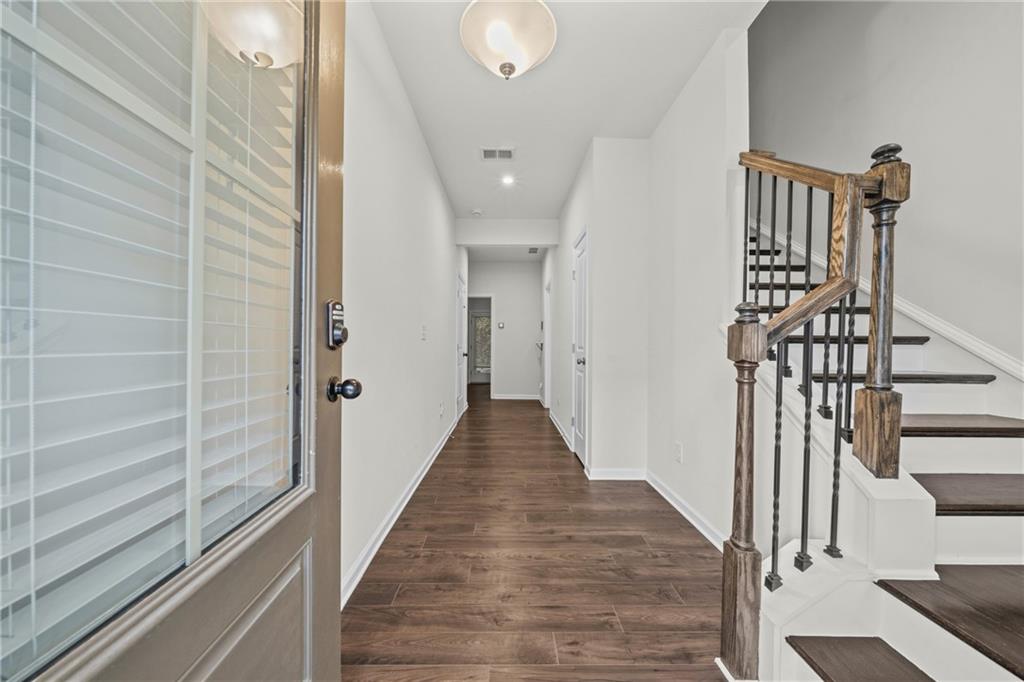1404 Ridgebend Way Southeast Mableton, GA 30126 - Photo 4 of 35 Gallery Image 4