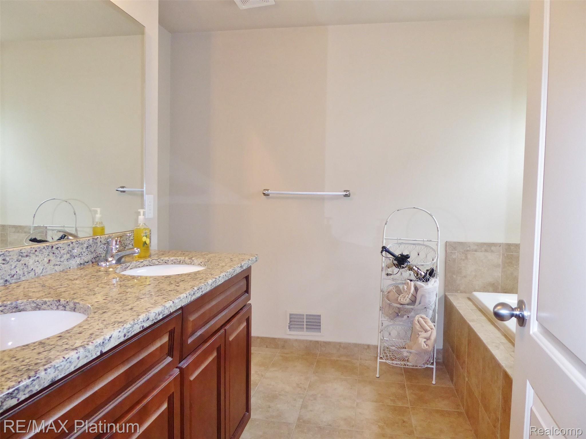 4114 Ash Tree Lane Howell, MI 48843 - Photo 20 of 34 Master Bathroom
