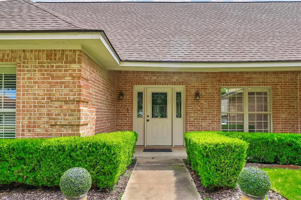 528 South Alabama Street Celina, TX 75009 - Photo 2 of 16