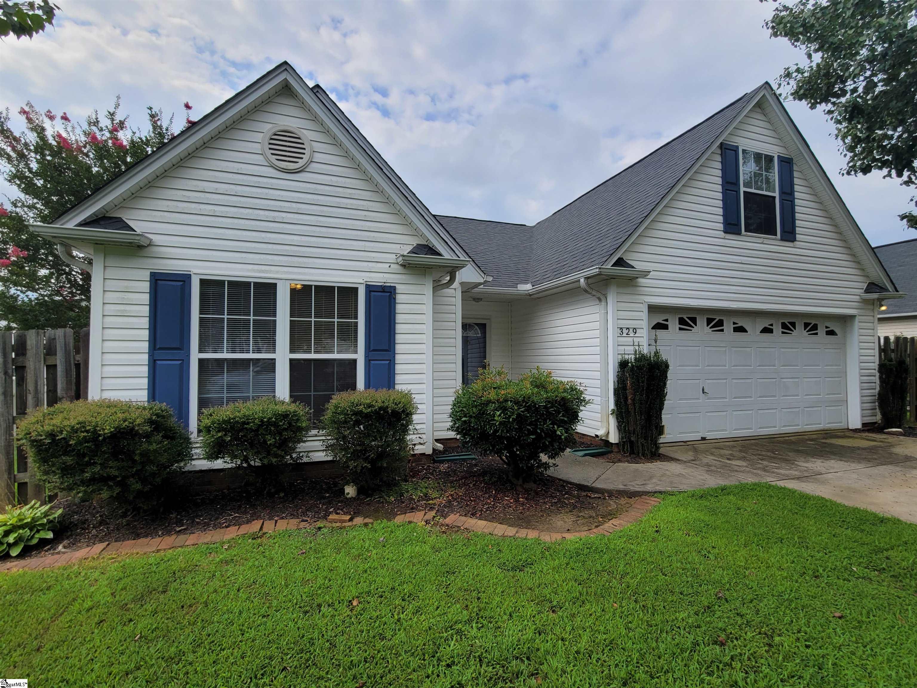 329 Canvasback Way Easley, SC 29642 - Photo 1 of 18 Gallery Image 1