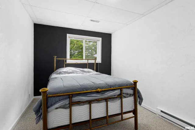 $274,900 | 161 Lakecrest Place, Dahinda, IL 61428