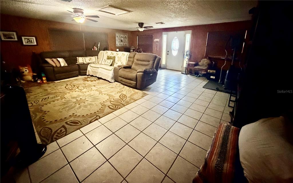 104 Cavalier Road Winter Haven, FL 33880 - Photo 11 of 27