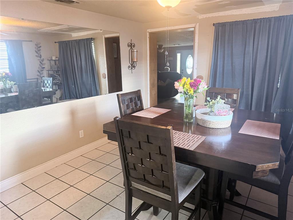 104 Cavalier Road Winter Haven, FL 33880 - Photo 13 of 27