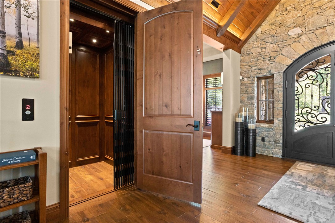 236 Palmer Way Sunset, SC 29685 - Photo 13 of 46 Elevator