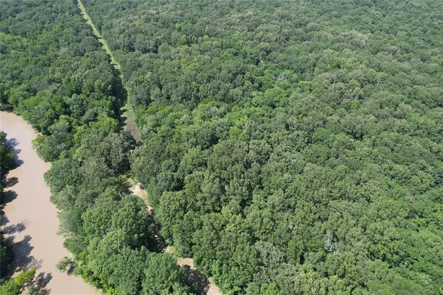 $365,000 | 5044 Bogata Tx 75417, Bogata, TX 75417