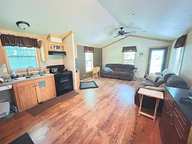 $365,000 | 5044 Bogata Tx 75417, Bogata, TX 75417