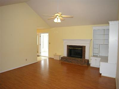 864 Ridgeview Drive Frankfort, KY 40601 - Photo 7 of 26 Vaulted ceiling gives a feeling of space
