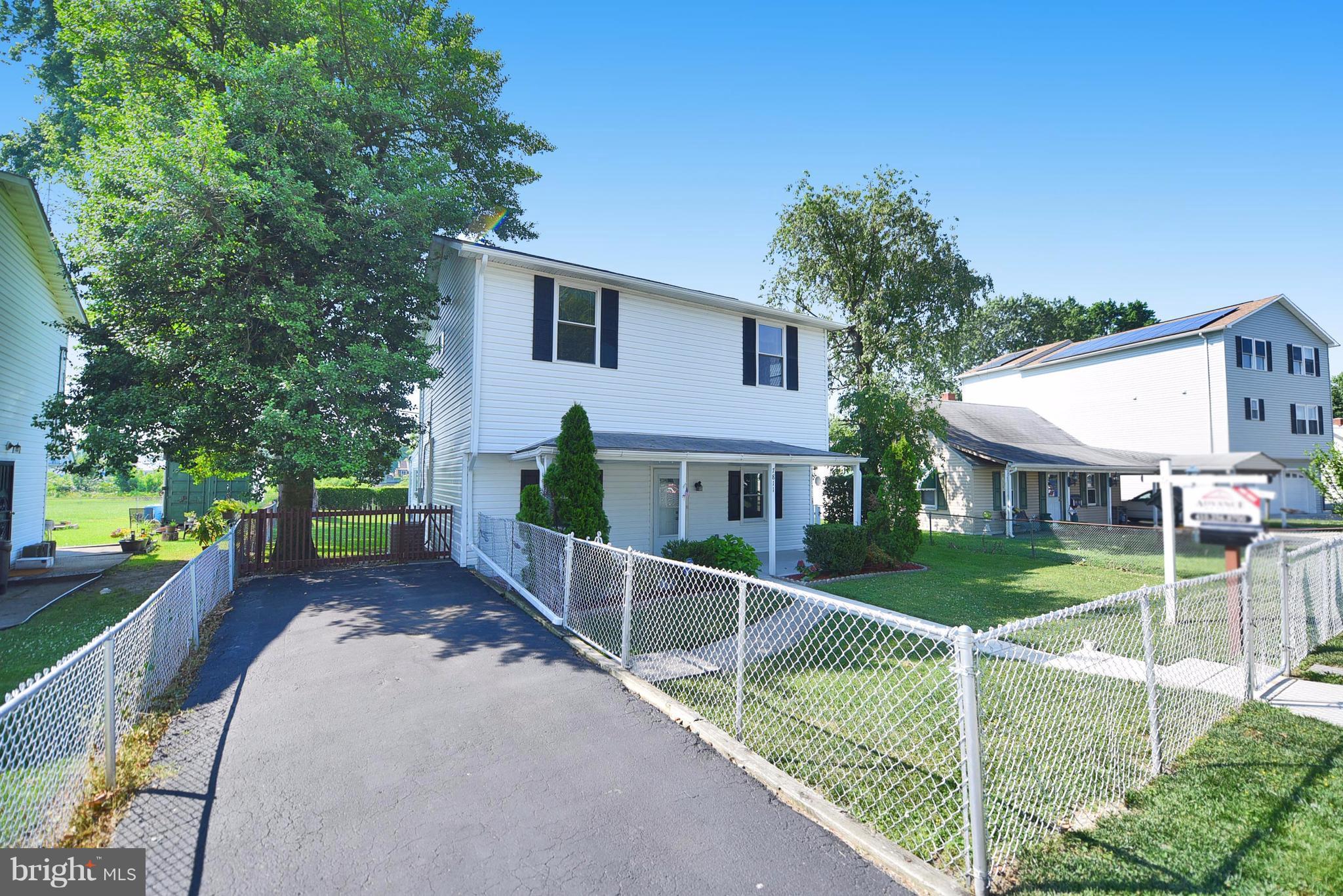 7811 Fairgreen Road Baltimore, MD 21222 - Photo 2 of 27 Exterior (Front)