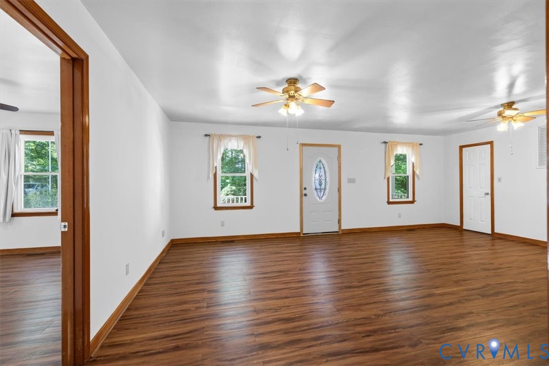 147 Barter Hill Road Cumberland, VA 23040 - Photo 7 of 32
