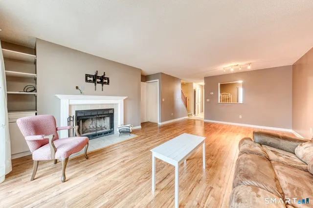 $259,000 | 154 Cypress Court, Torrington, CT 06790