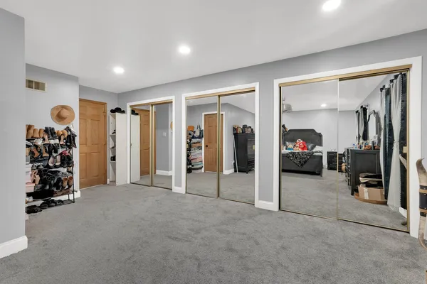 $950,000 | 7245 West Dralle Road, Monee, IL 60449