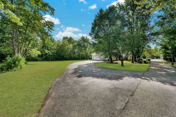 $950,000 | 7245 West Dralle Road, Monee, IL 60449