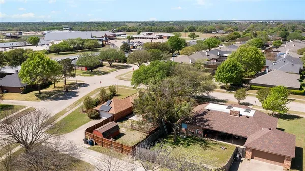 $317,777 | 201 Brian Way, Red Oak, TX 75154