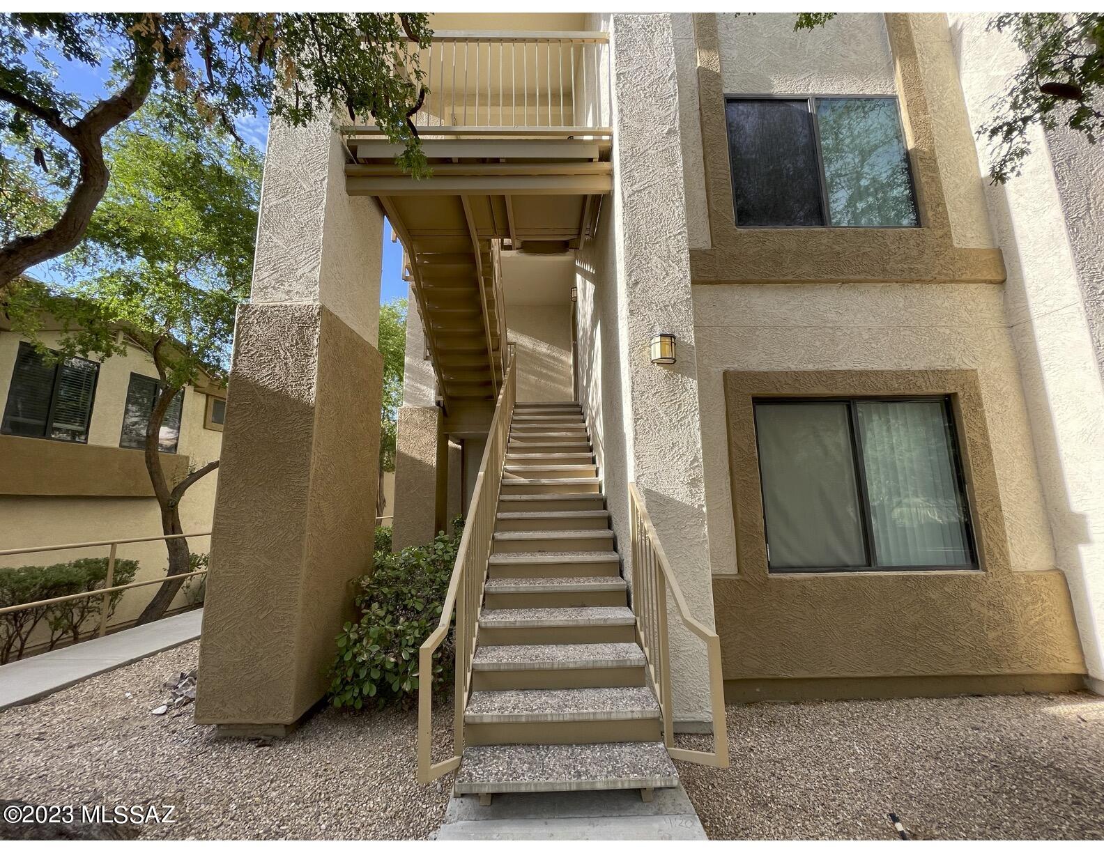 2550 East River Road, Unit 20201 Tucson, AZ 85718 - Photo 2 of 32