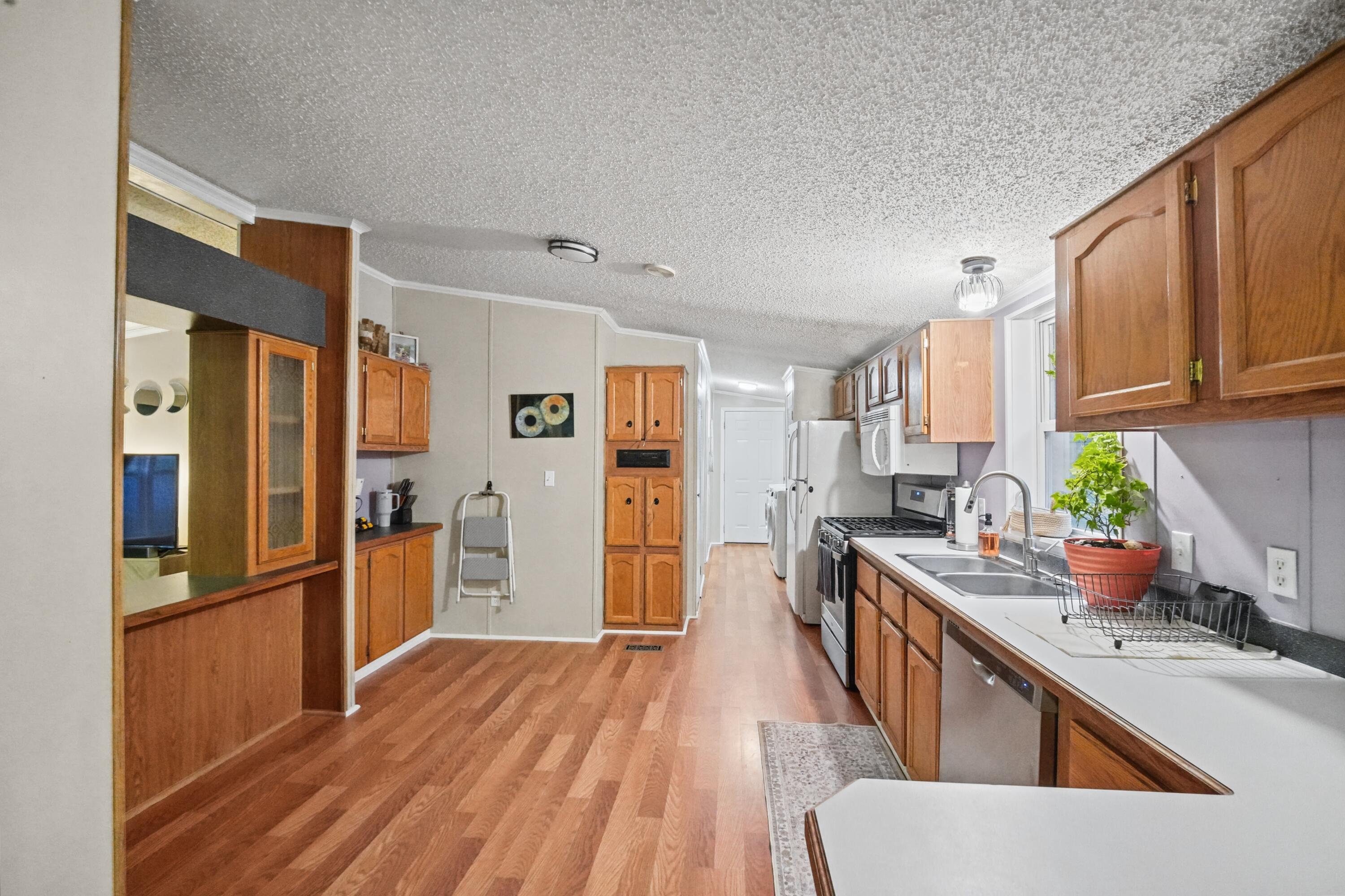 5200 North Burning Bush Road Columbia, MO 65202 - Photo 9 of 22 Gallery Image 9