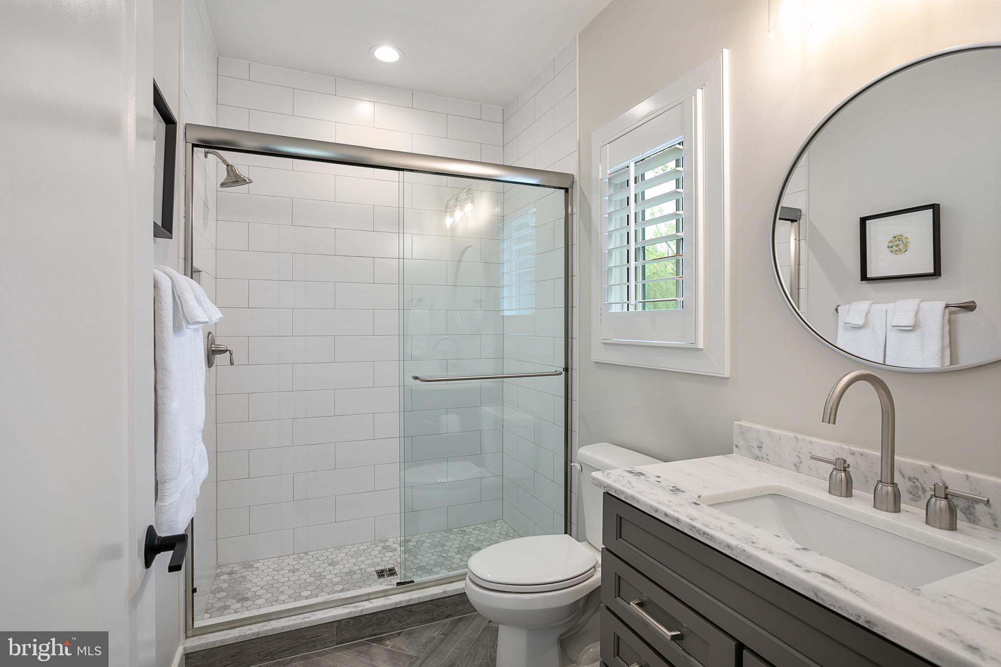 4219 Lorcom Lane Arlington, VA 22207 - Photo 14 of 44